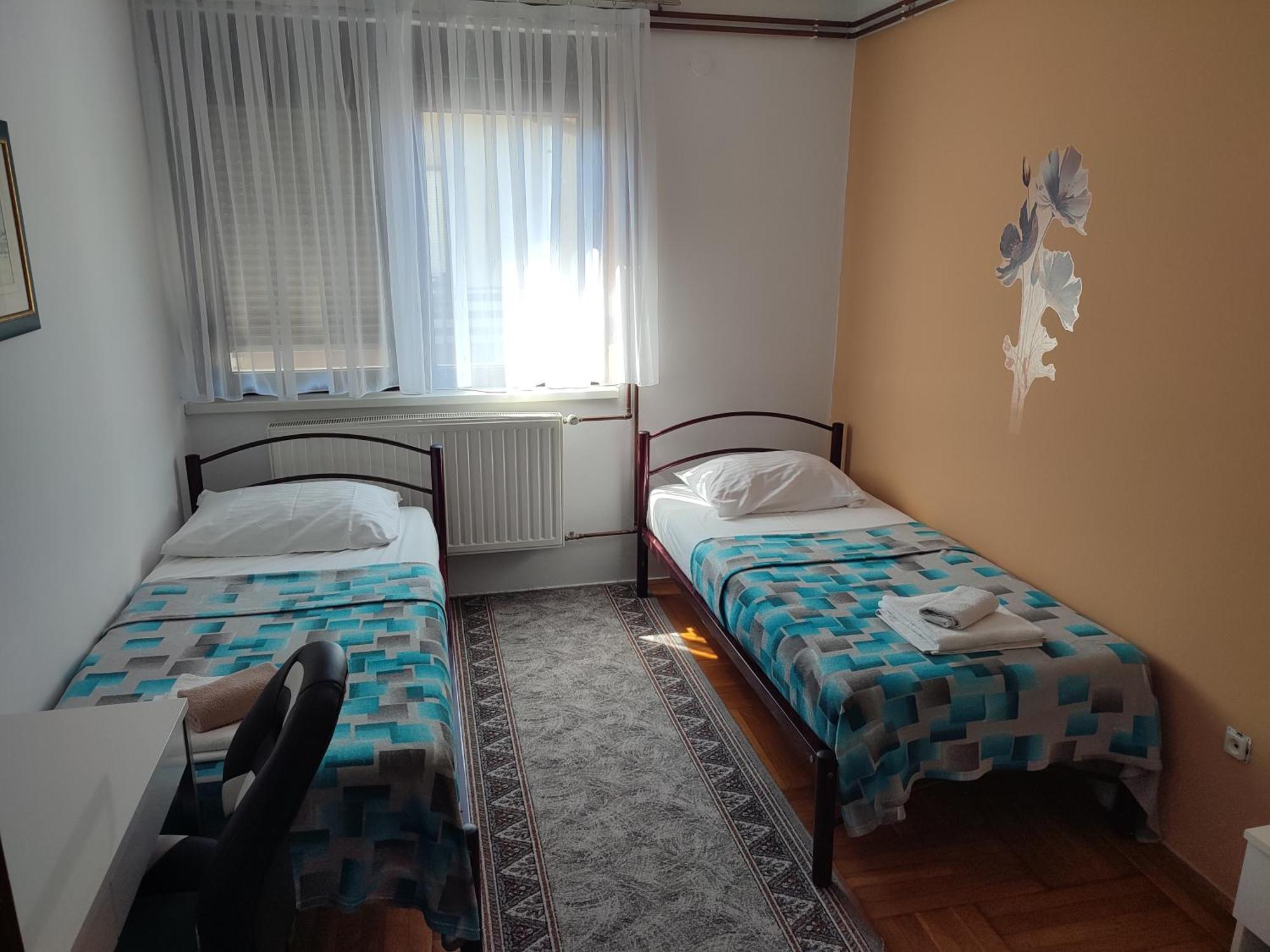 קארלובץ Apartments & Rooms 4 Rijeke מראה חיצוני תמונה